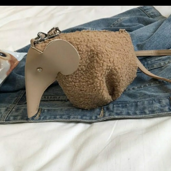 Furry Elephant Purse - Picture 2 of 3